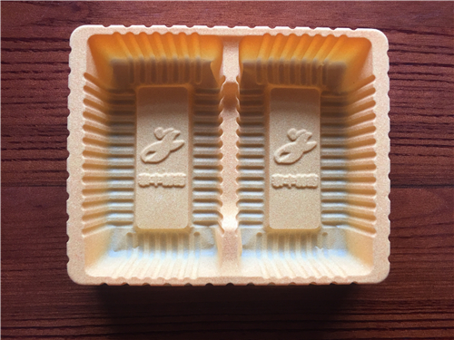 吸塑托盤是人們生活中常用的東西